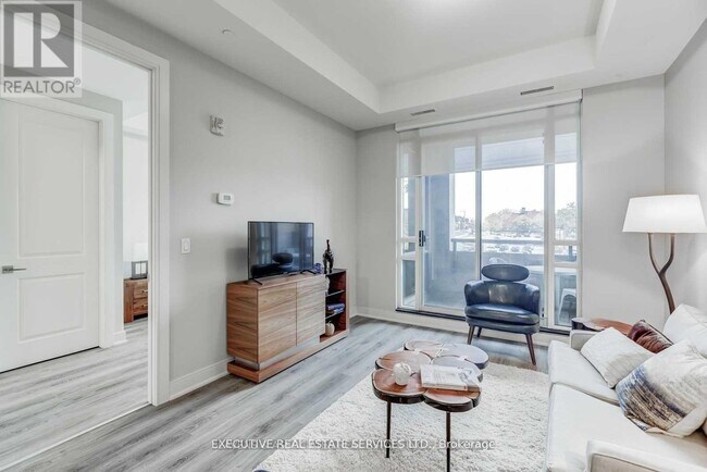 Photo du bâtiment - 150 Main St W