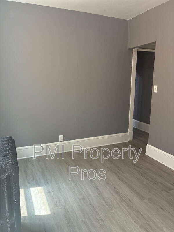 Foto del edificio - 1562 S 7th St