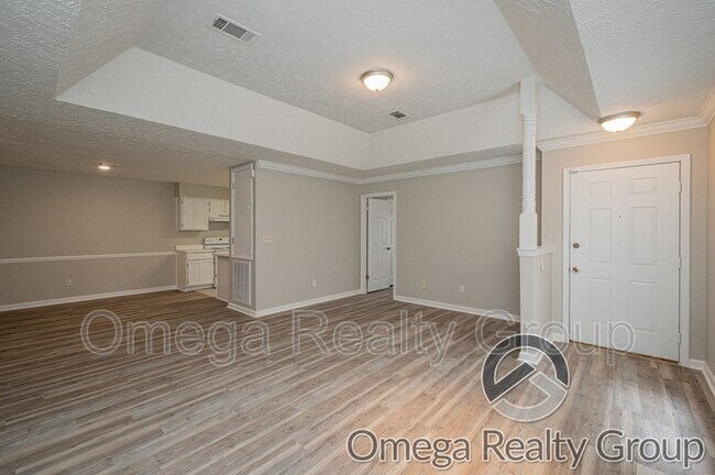 Foto del edificio - 8508 English Oak Loop