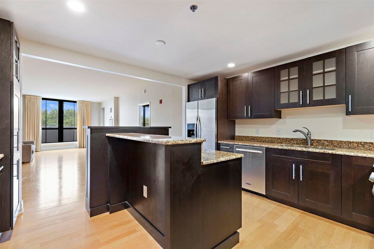 1025 Maxwell Ln Unit 608, Hoboken, NJ 07030 Condo for Rent in Hoboken