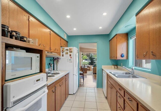 Foto del edificio - 803 W Meade Ln