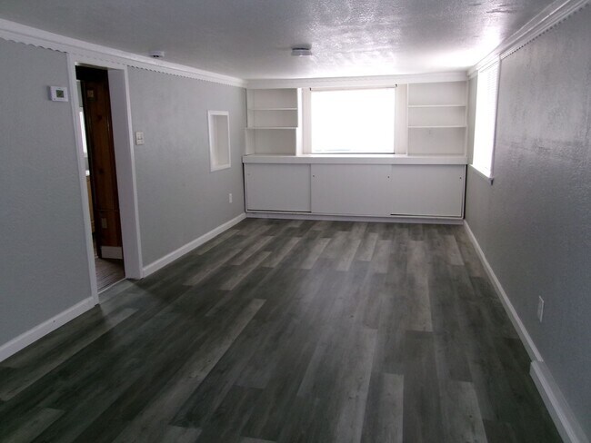 Foto del edificio - 2 Bedroom, 1-1/2 Bath