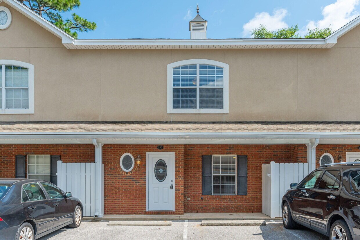 Foto principal - 532 Maple Ave