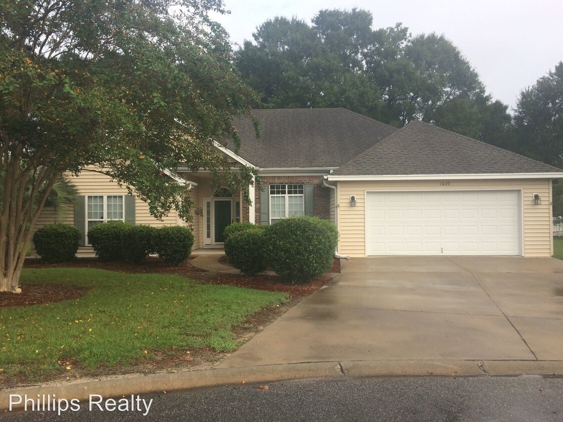 Primary Photo - 1609 Heathmuir Dr