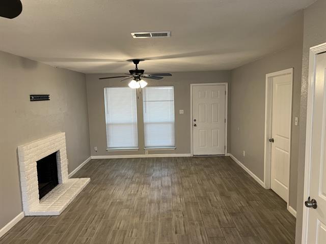 Building Photo - 2411 Indigo Ln