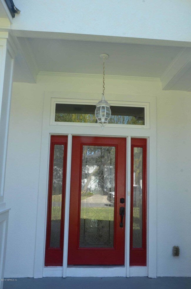 Building Photo - 13810 Longs Landing Rd E