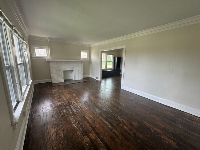 Foto del edificio - 3241 Kildare Rd
