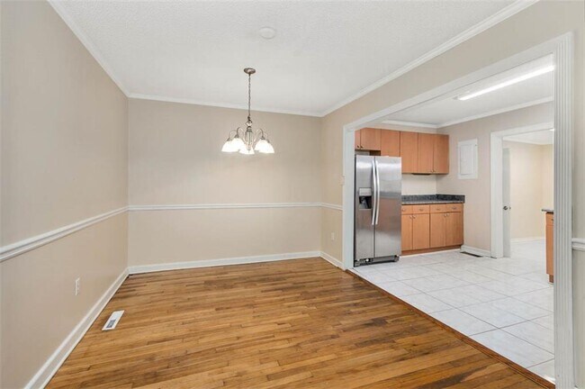 Foto del edificio - 2908 Mimosa Rd