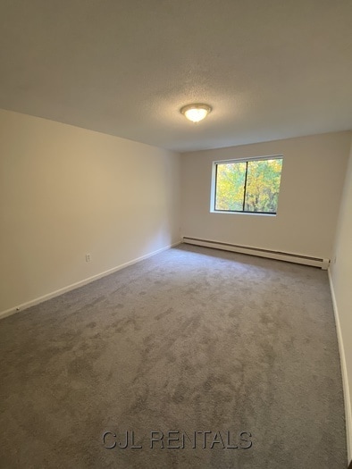 Building Photo - 71 Montvale Ave