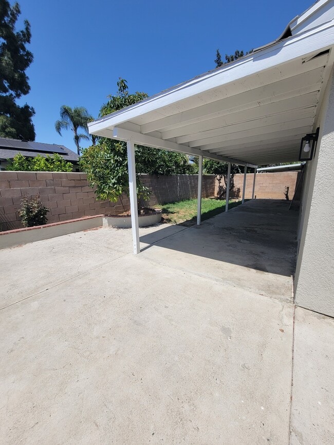 Building Photo - 7919 Remington Dr