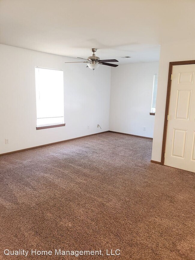 Building Photo - 4 br, 2 bath House - 1119 Yuma St