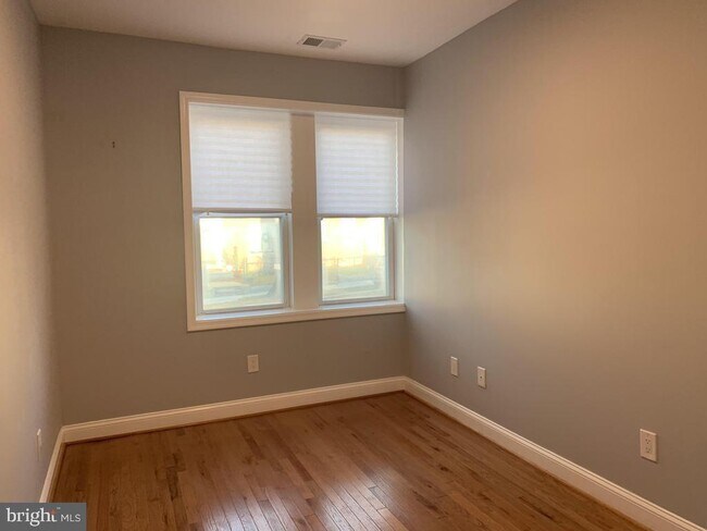 Foto del edificio - 1141 Owen Pl NE