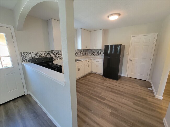 Foto del edificio - 715 11th St