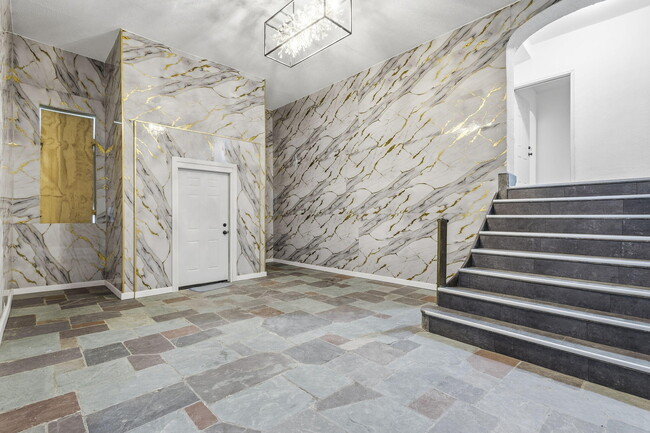 Building Photo - 3295 Rochester St