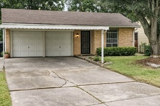 Building Photo - 10818 Long Gate Dr