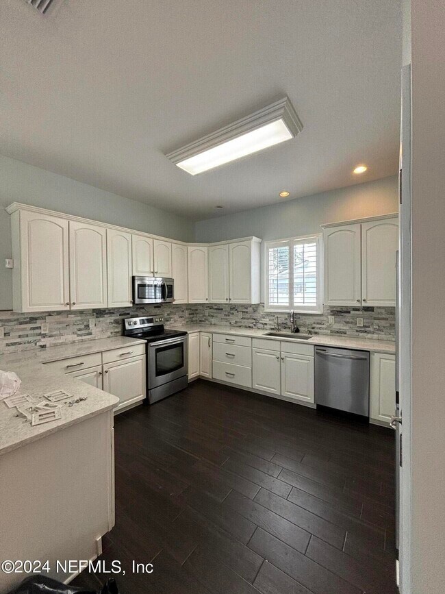 Building Photo - 505 A1A N