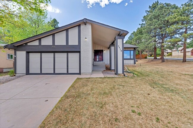 Photo - 3410 Clubheights Drive House