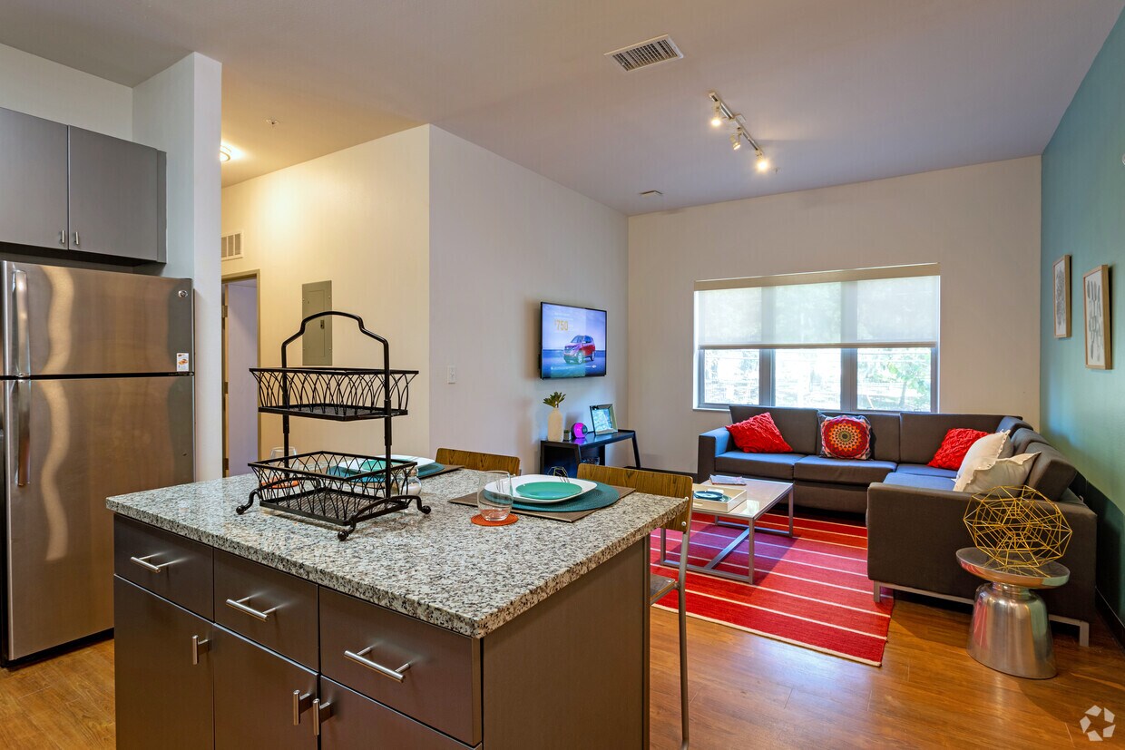 Onyx Apartments Apartments in Tallahassee, FL