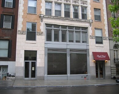 Foto principal - 117 E 29th St