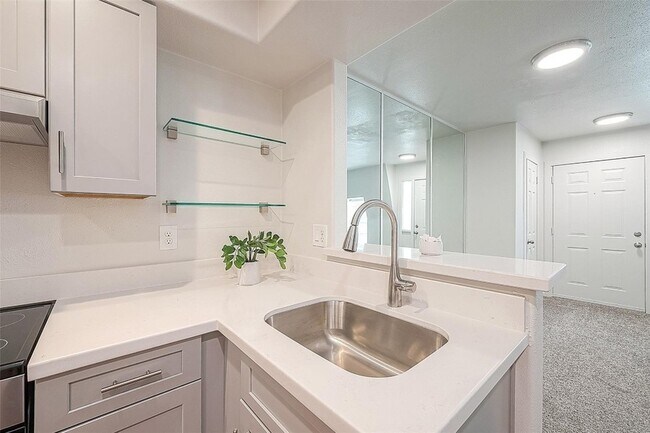 Foto del edificio - 2601 Marilee Ln