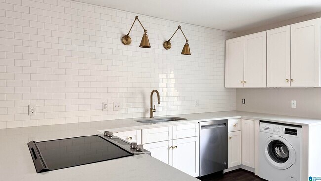 Foto del edificio - 3421 Sandner Ct