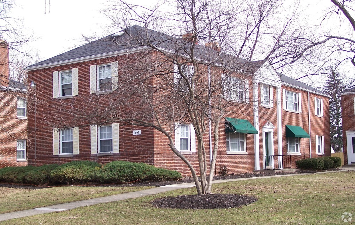 Primary Photo - Townhomes at Bexley South
