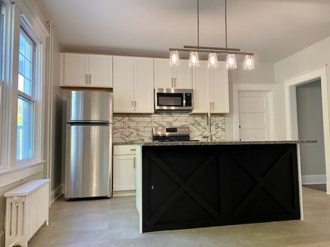 Foto del edificio - 3 Elliott Rd