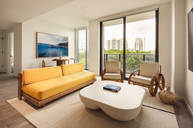 Foto del edificio - 221 SW 1st Ave