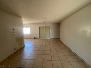 Building Photo - 7016 Hurricane Way