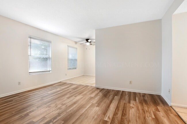 Building Photo - 4405 Kern Ct