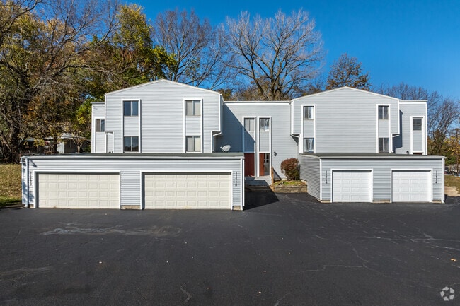 Foto del edificio - Grand Vue Townhomes