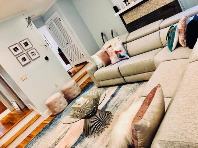 Foto del edificio - 6016 Howe St