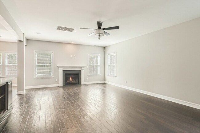 Building Photo - 164 Alexandria Dr, Mooresville, NC, 28115