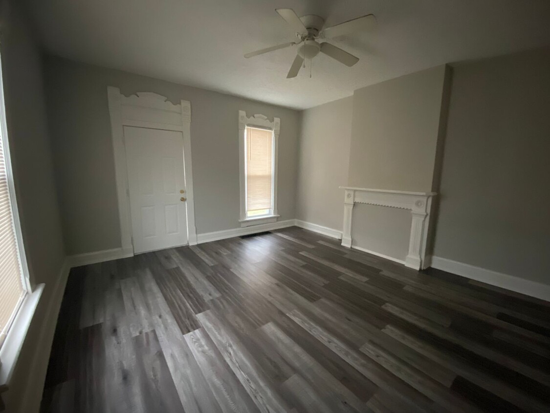 Primary Photo - 2 Bedroom with Spring Rent Special!