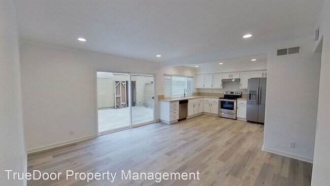 Building Photo - 3 br, 2.5 bath House - 10357 Powderhorn Ri...