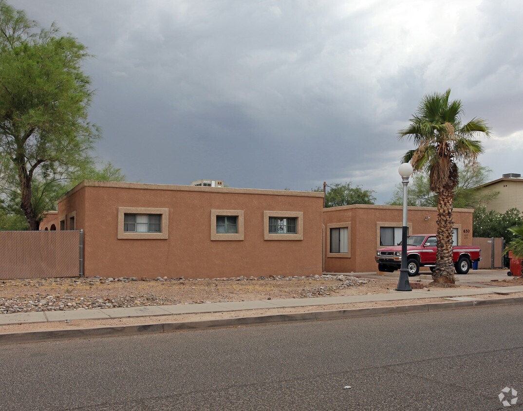 Building Photo - 1327-1335 N 1st Ave