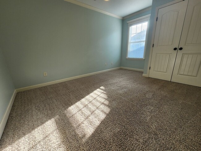 Foto del edificio - Beautiful 4-Bedroom Home with Fenced Yard in Highly Desirable Nelson Hill Subdivision!