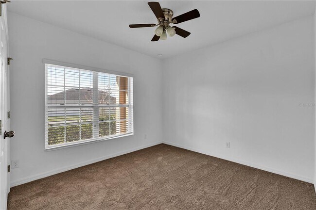 Foto del edificio - 220 Williamson Dr