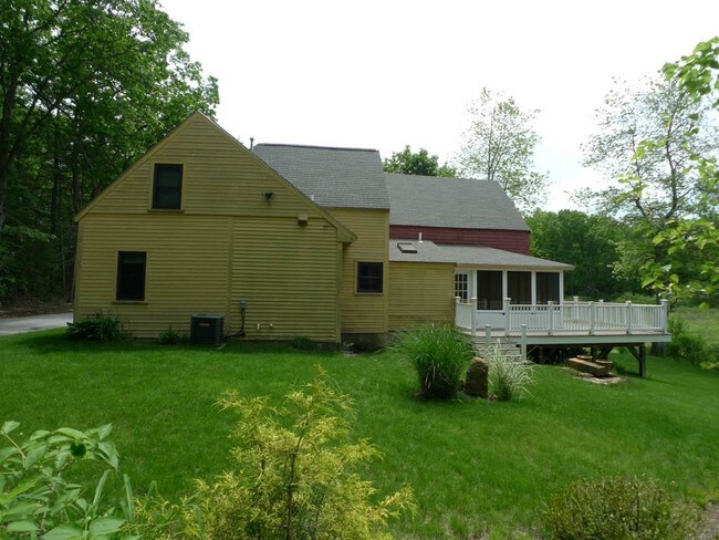 Building Photo - 22 Cheney Rd