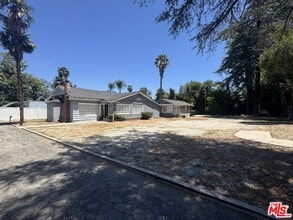 Building Photo - 14151 Chandler Blvd