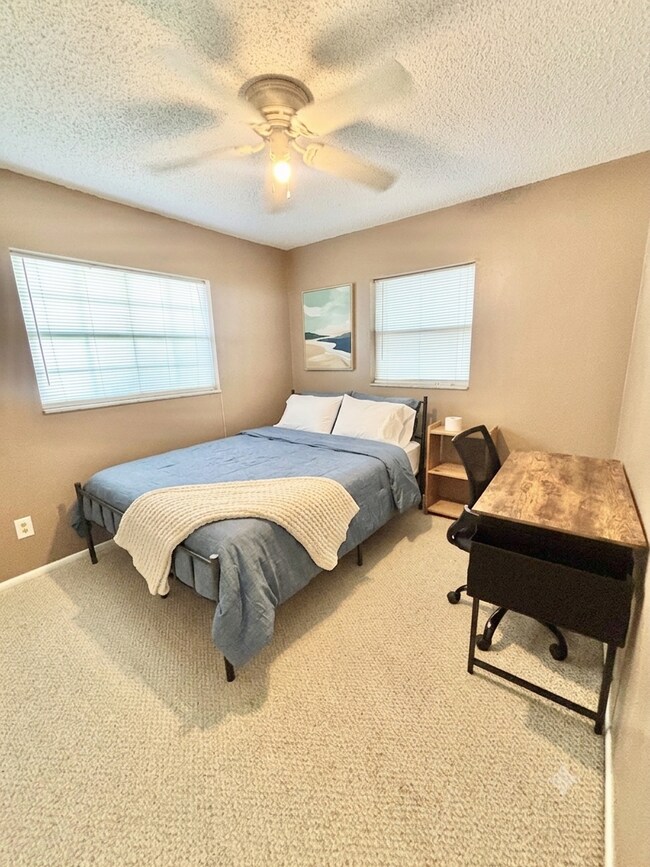 Foto del edificio - 12760 116th Ln