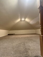 Building Photo - 46-20-4190 190th St