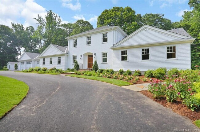 Building Photo - 588 Weed St