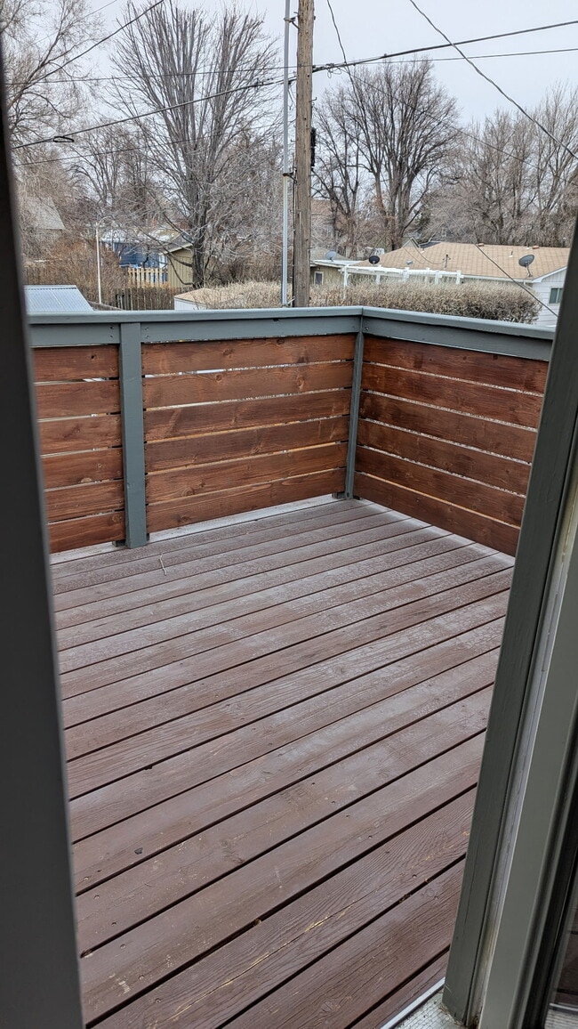 Building Photo - 385 E 2nd S St