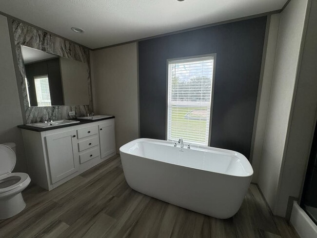 Foto del edificio - 90 Peach St