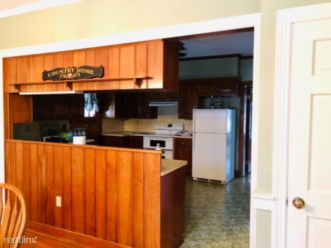Building Photo - 5 br, 2 bath House - 1310 Quaker Valley Rd