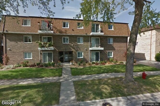 Building Photo - 10720 Kilpatrick Ave