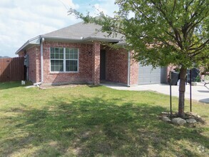 Building Photo - 6603 Temora Loop