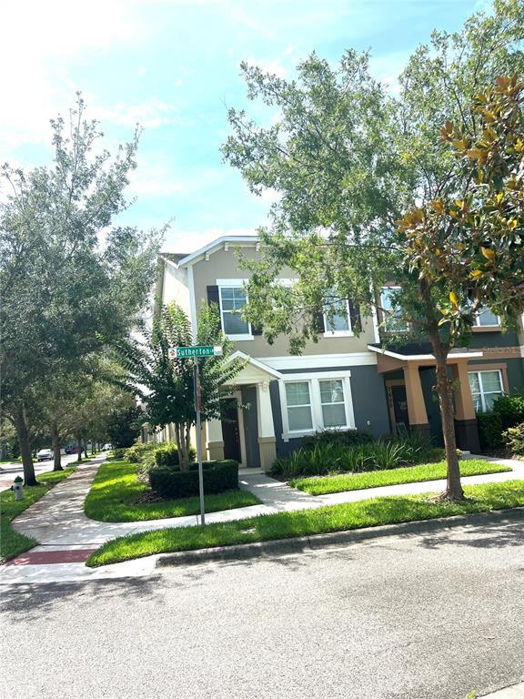 Foto del edificio - 7601 Sutherton Ln