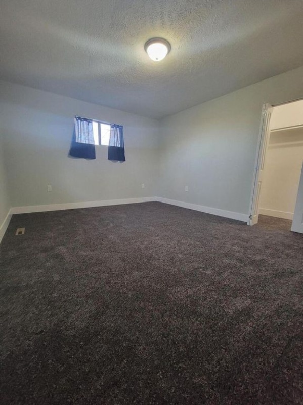 Building Photo - 247 Redbud St